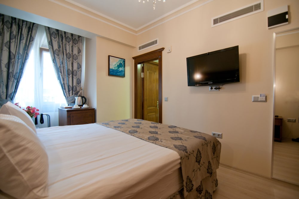 Ala Sofia Hotel 23/65