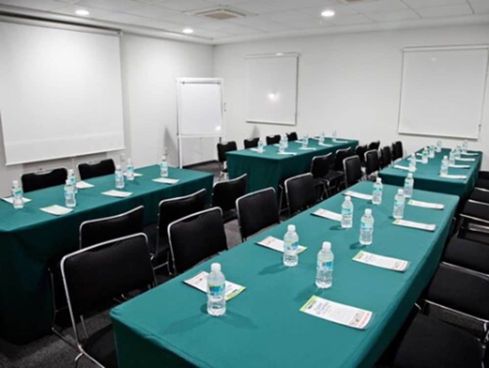 City Express Junior by Marriott Ciudad Del Carmen Aeropuerto 33/44