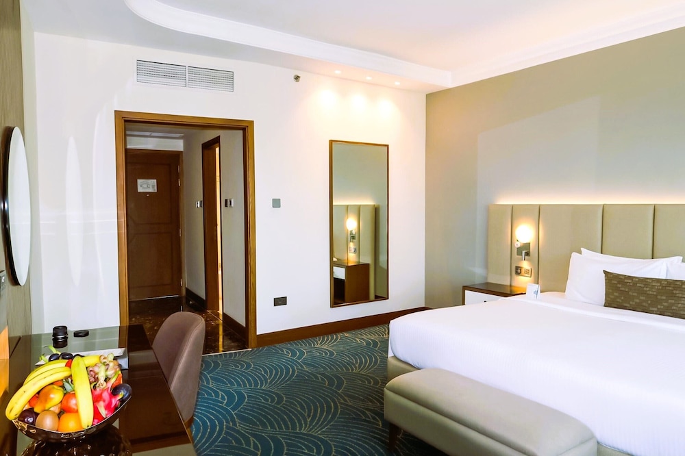 DoubleTree by Hilton Dubai Port Saeed. 26/65