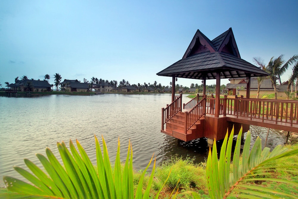 The Zuri Kumarakom Kerala Resort And Spa 61/67