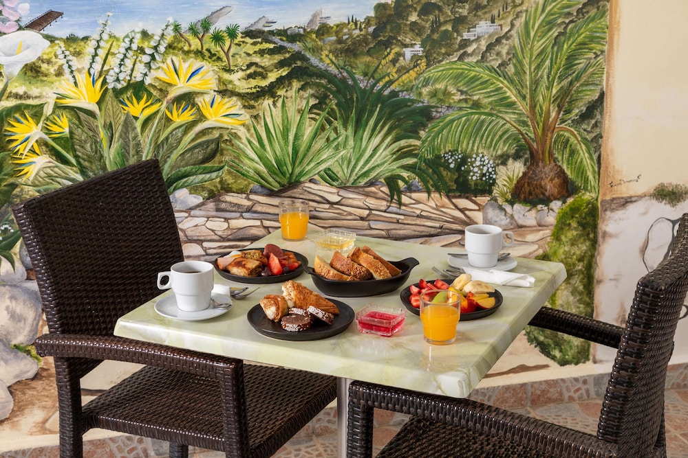 Bella Vista hotel & studios Corfu 55/72