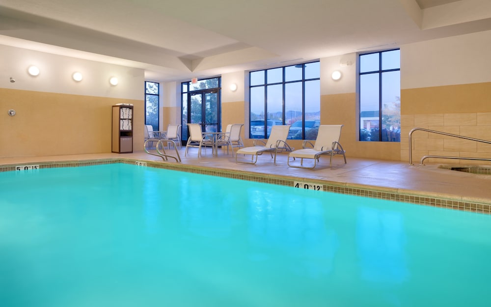 Holiday Inn Hotel & Suites Salt Lake City-Airport West 32/47