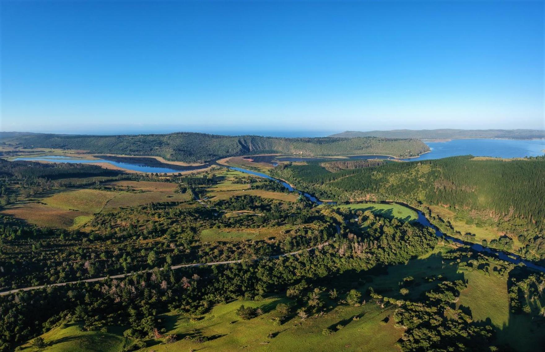 Eastbrook River Lodge 28/50