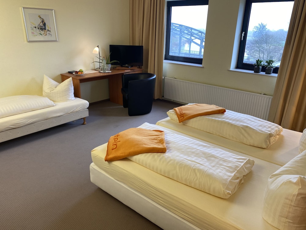 Hotel Bruckentor 15/50