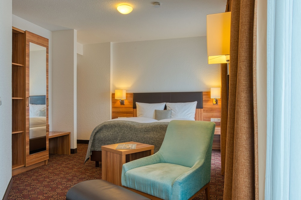 غرفة كلاسيكية بسرير كوين، Centro Hotel Sautter 2/10