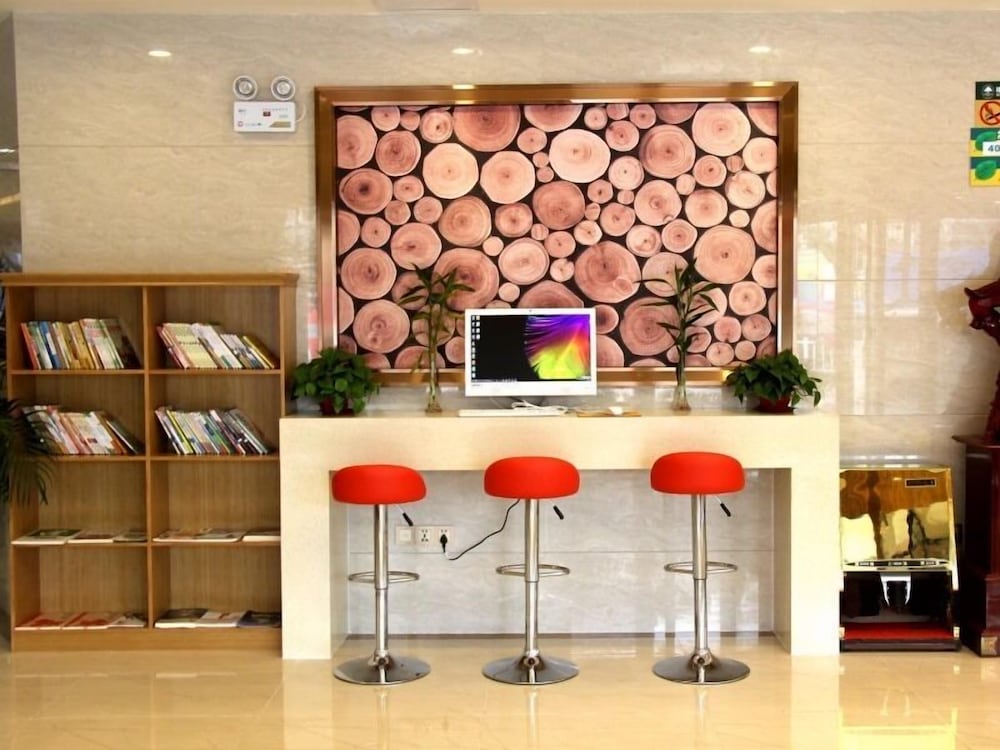Lobby at GreenTree Inn Fuyang Yingshang YinGYAng Road Suzhou Manor Hotel, FUYANG