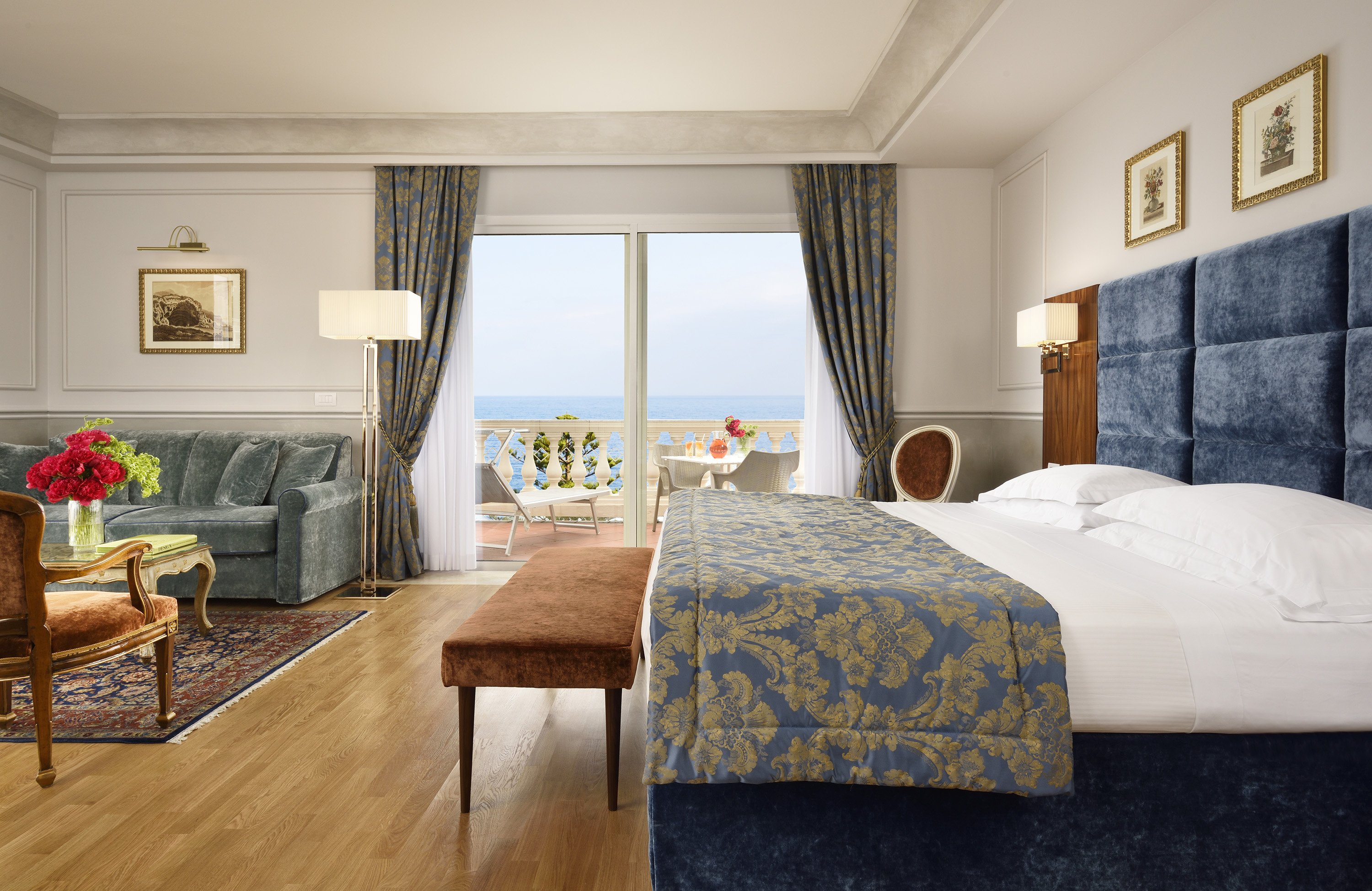 Exclusive Suite Penthouse Floor Sea View with terrace