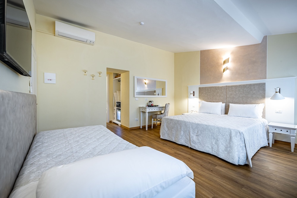 Hotel Alessandra 10/50