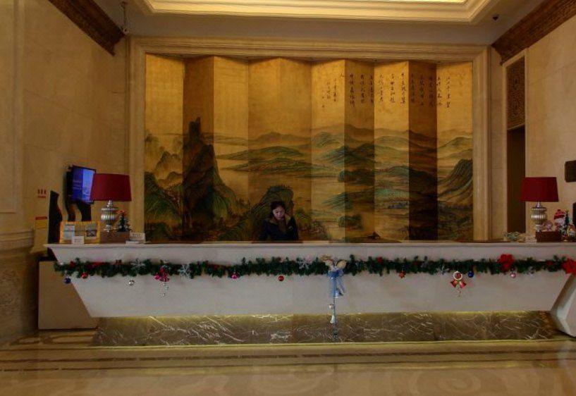 Canal Jinling Grand Hotel 16/35