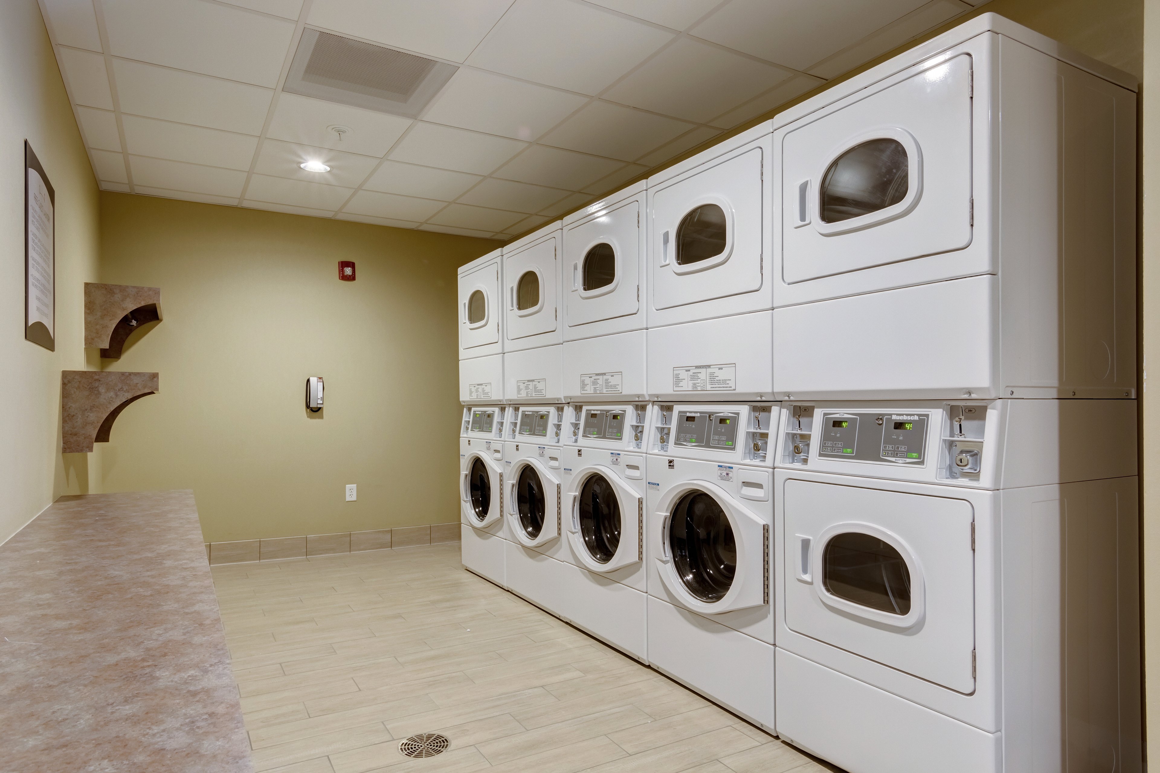 Staybridge Suites St Louis - Westport 13/37
