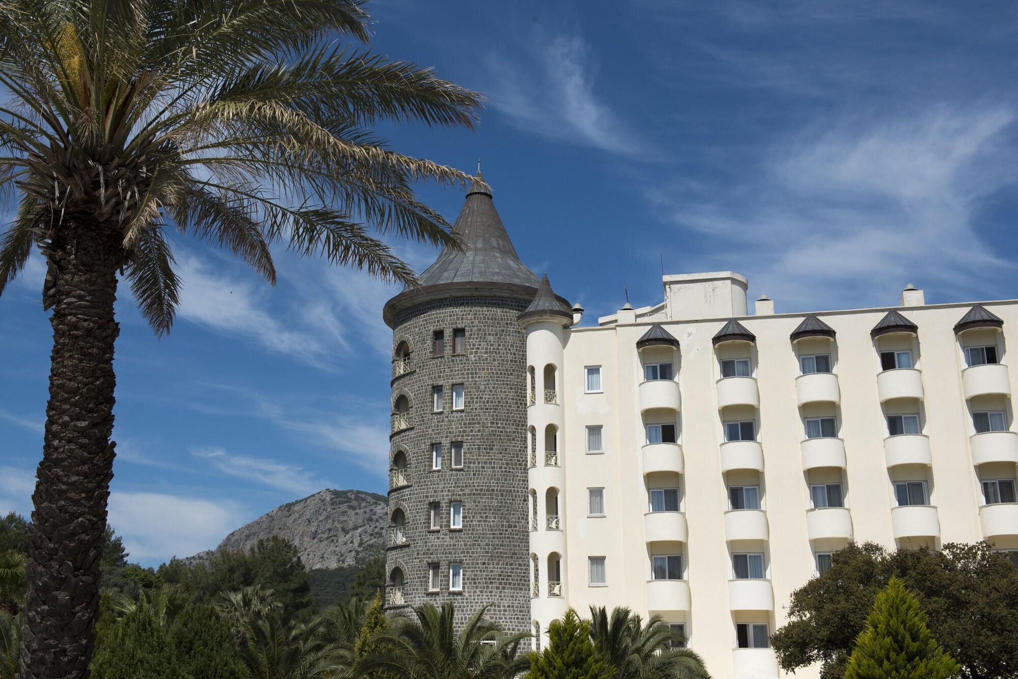 X Life Hotel Sarigerme - Adult Only +15 9/88
