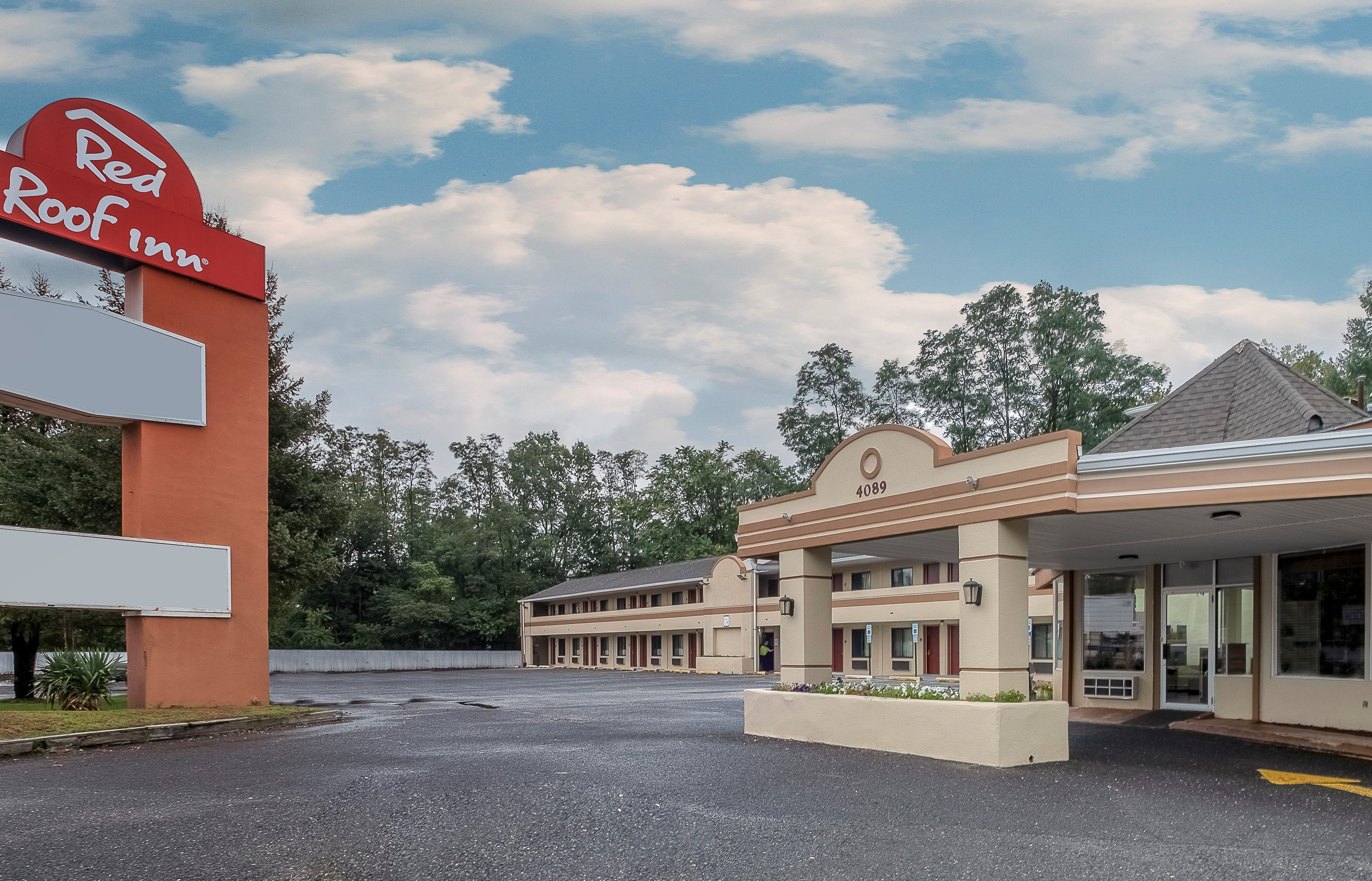 Red Roof Inn Freehold 3/15