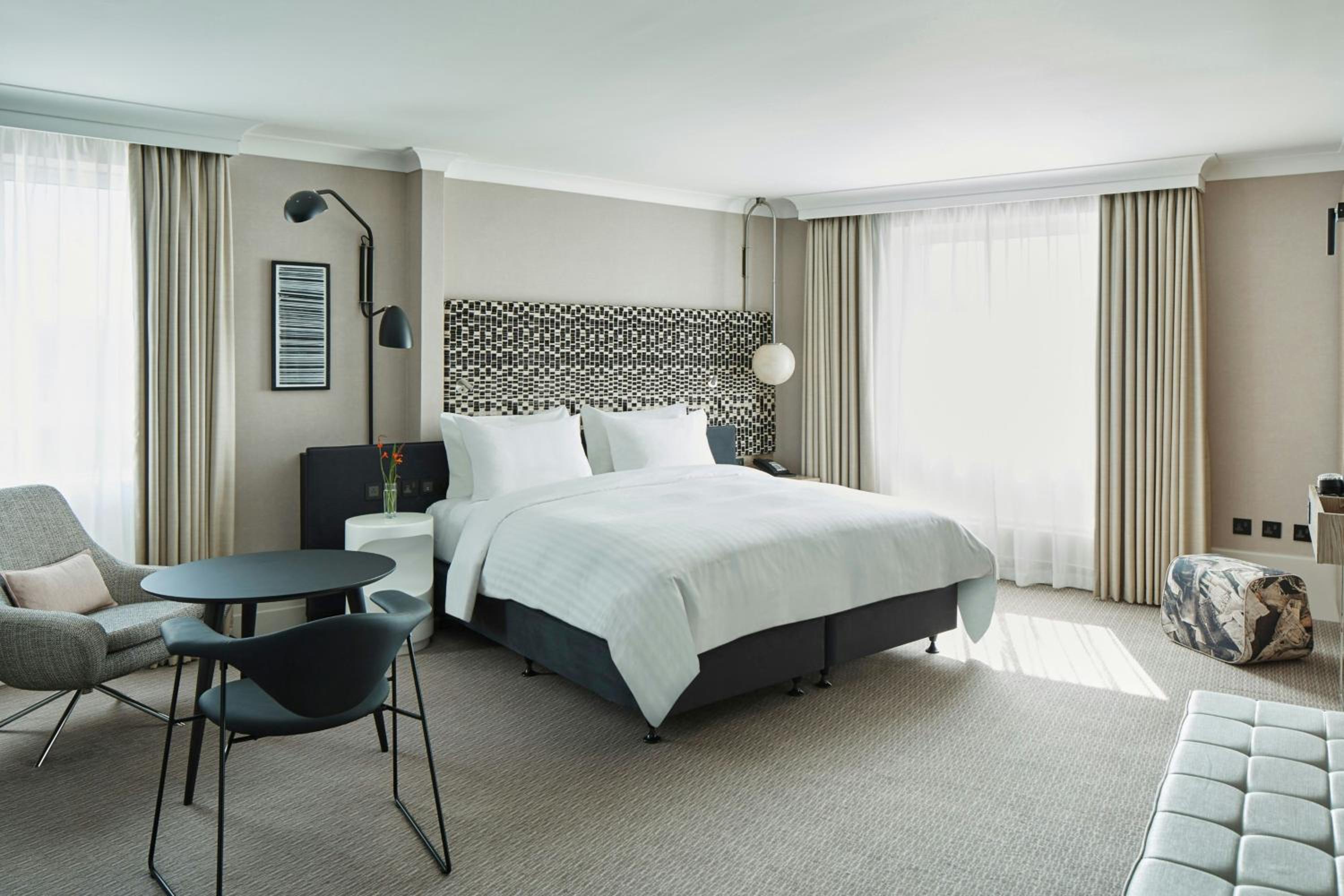 1 Bedroom, Presidential, Apartment, King Bed, Sofa, Kitchen