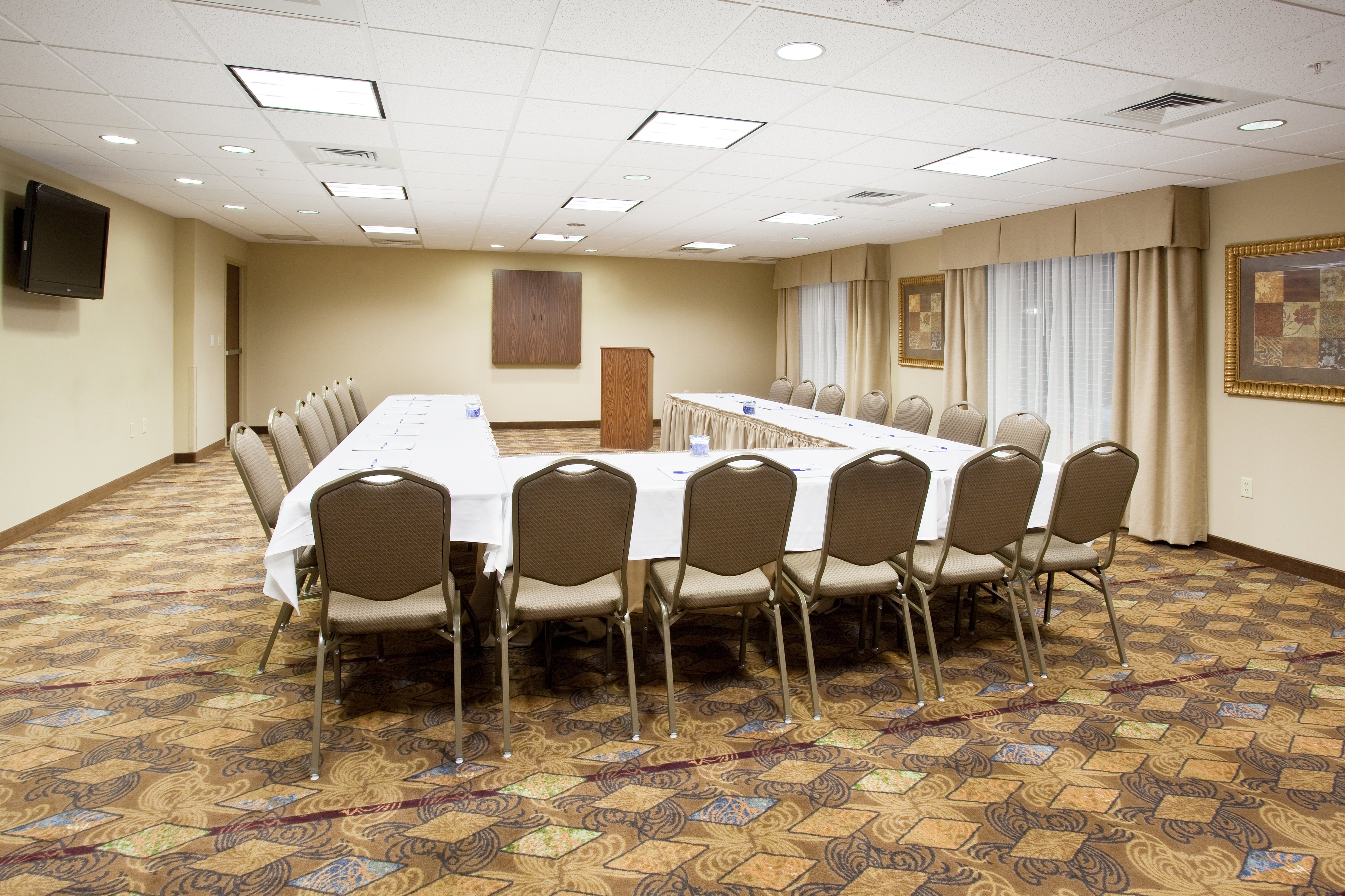 Holiday Inn Express Hotel And Suites Lander 47/50