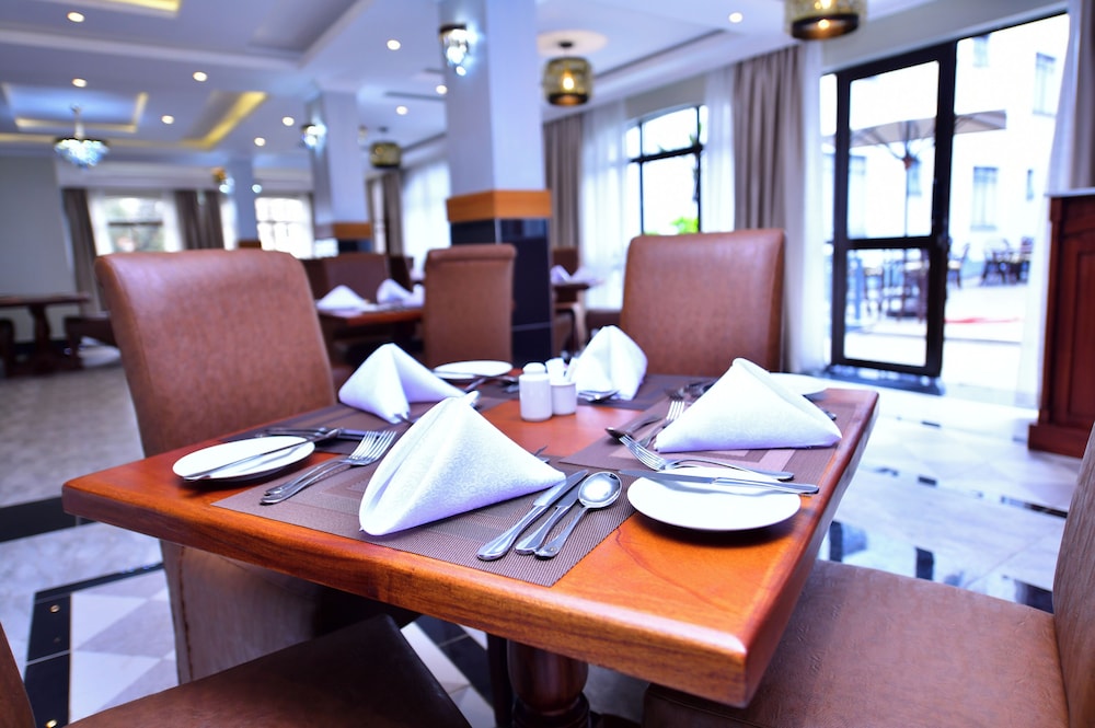Olive Gardens Nairobi 24/34