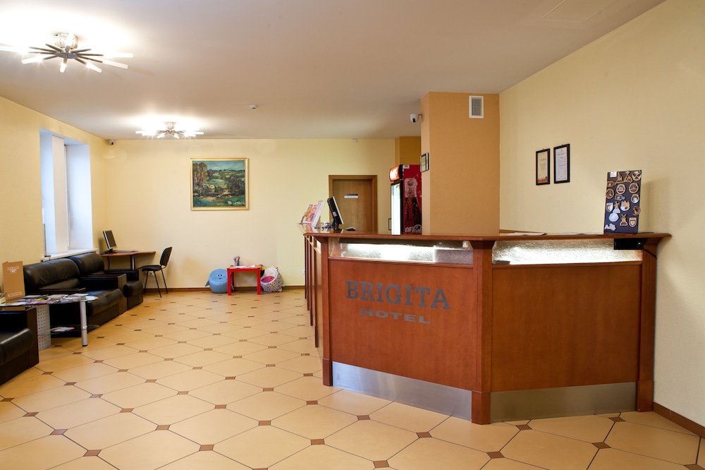 KOLONNA HOTEL BRIGITA 4/48