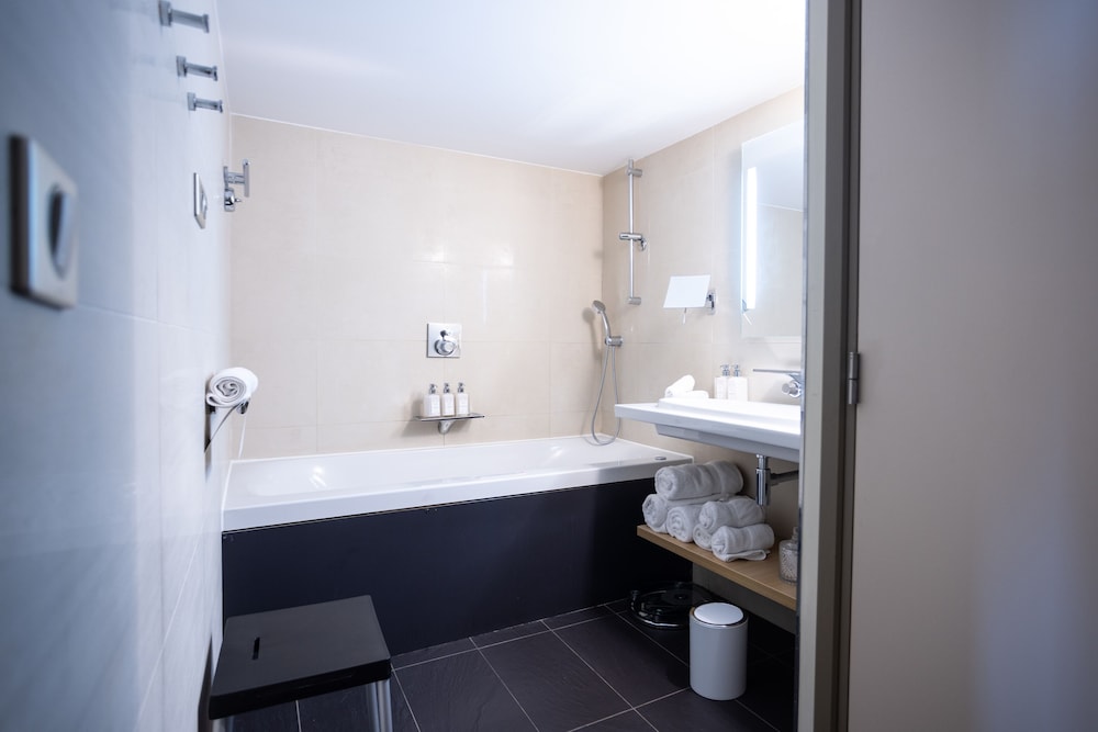 Thalazur Bandol Ile Rousse Hotel 68/71