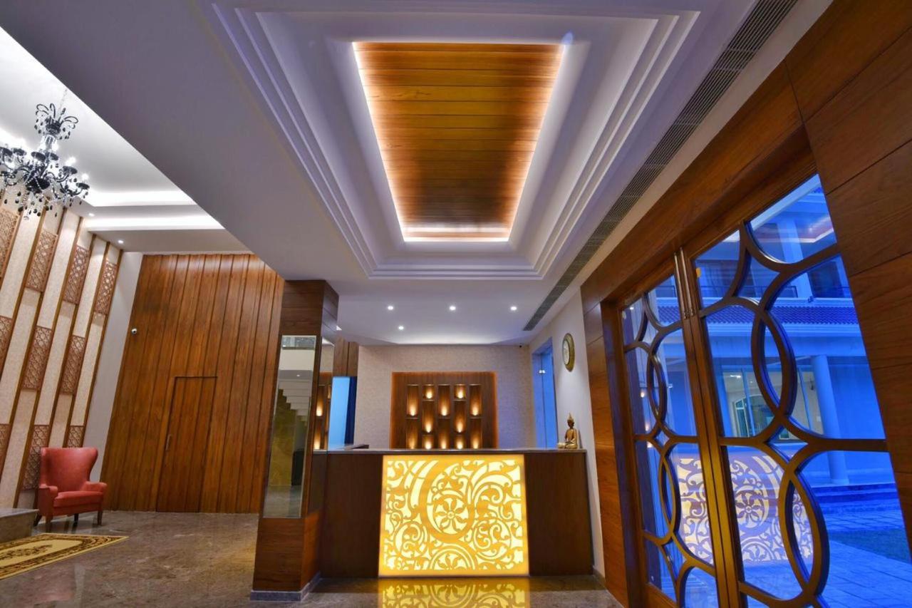 Lobby at juSTa Palampur Resort and Convention Centre, PALAMPUR