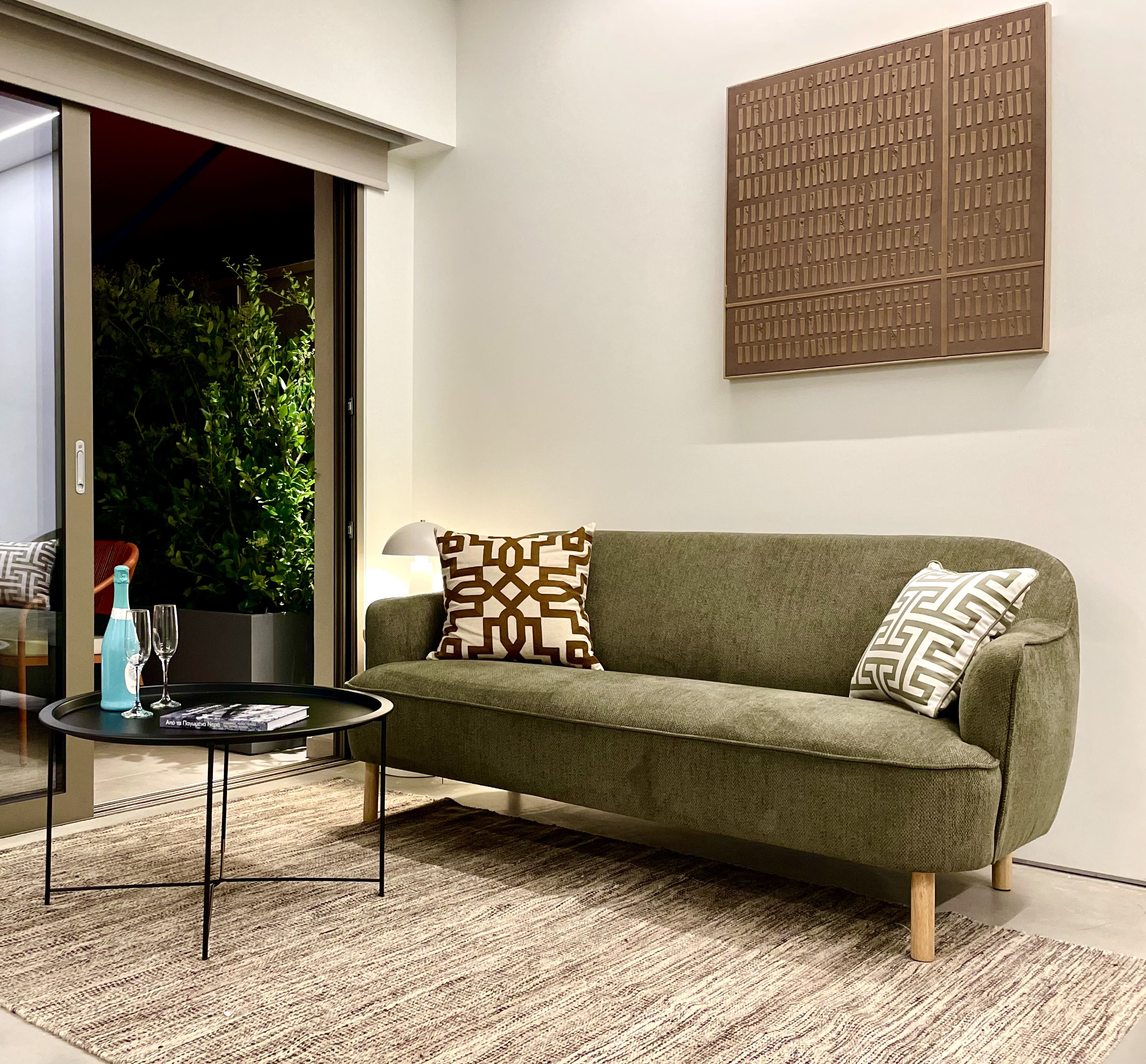 THE NIXON Luxury Suites and Apartments Athens 32/63