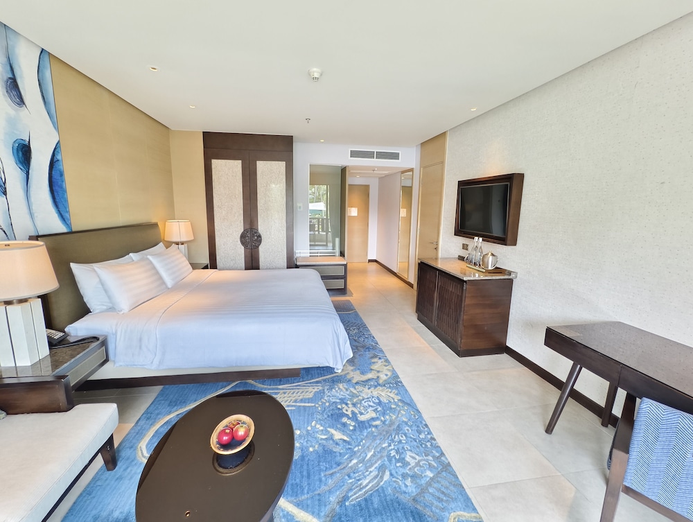 TANJUNG, FAMILY, KING BED, POOL VIEW