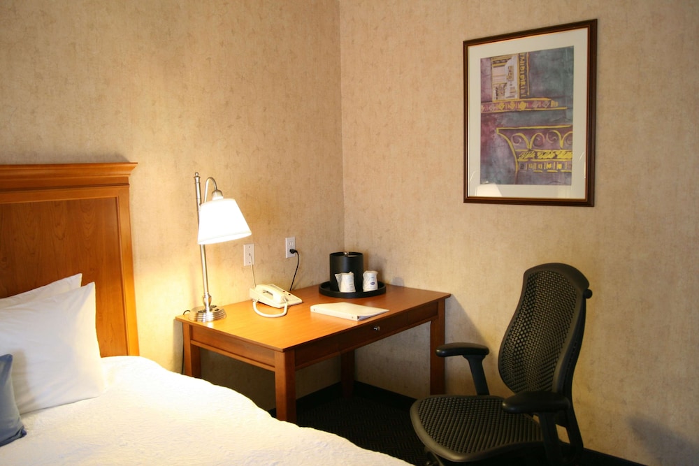 Hampton Inn San Marcos Ca 53/66