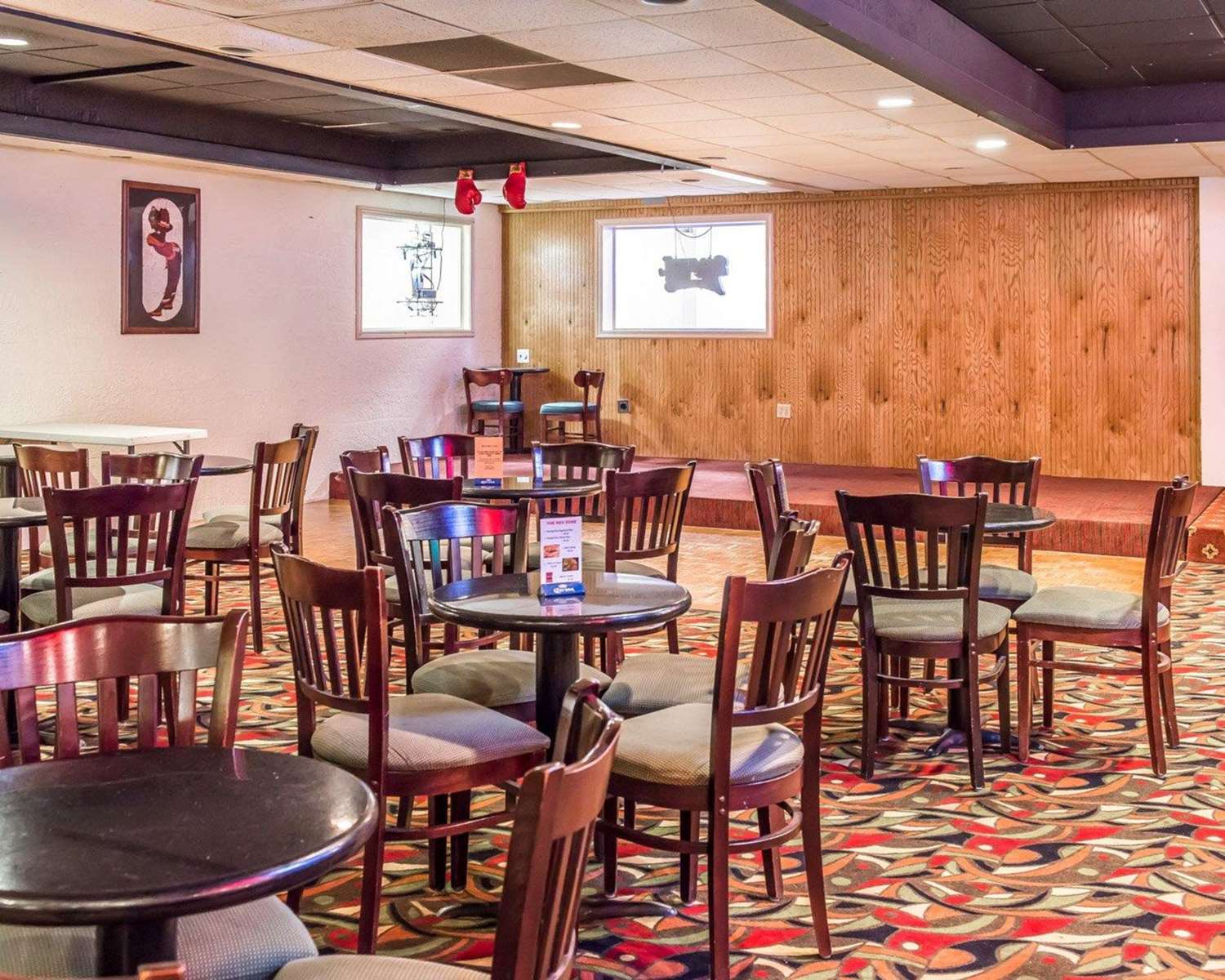 Quality Inn & Suites Indiana South 38/48