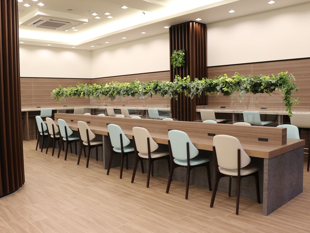Toyoko Inn Omiyaeki Higashiguchi 43/48
