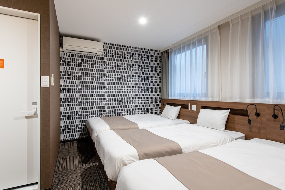 Hotel Sanrriott osakahommachi 23/50