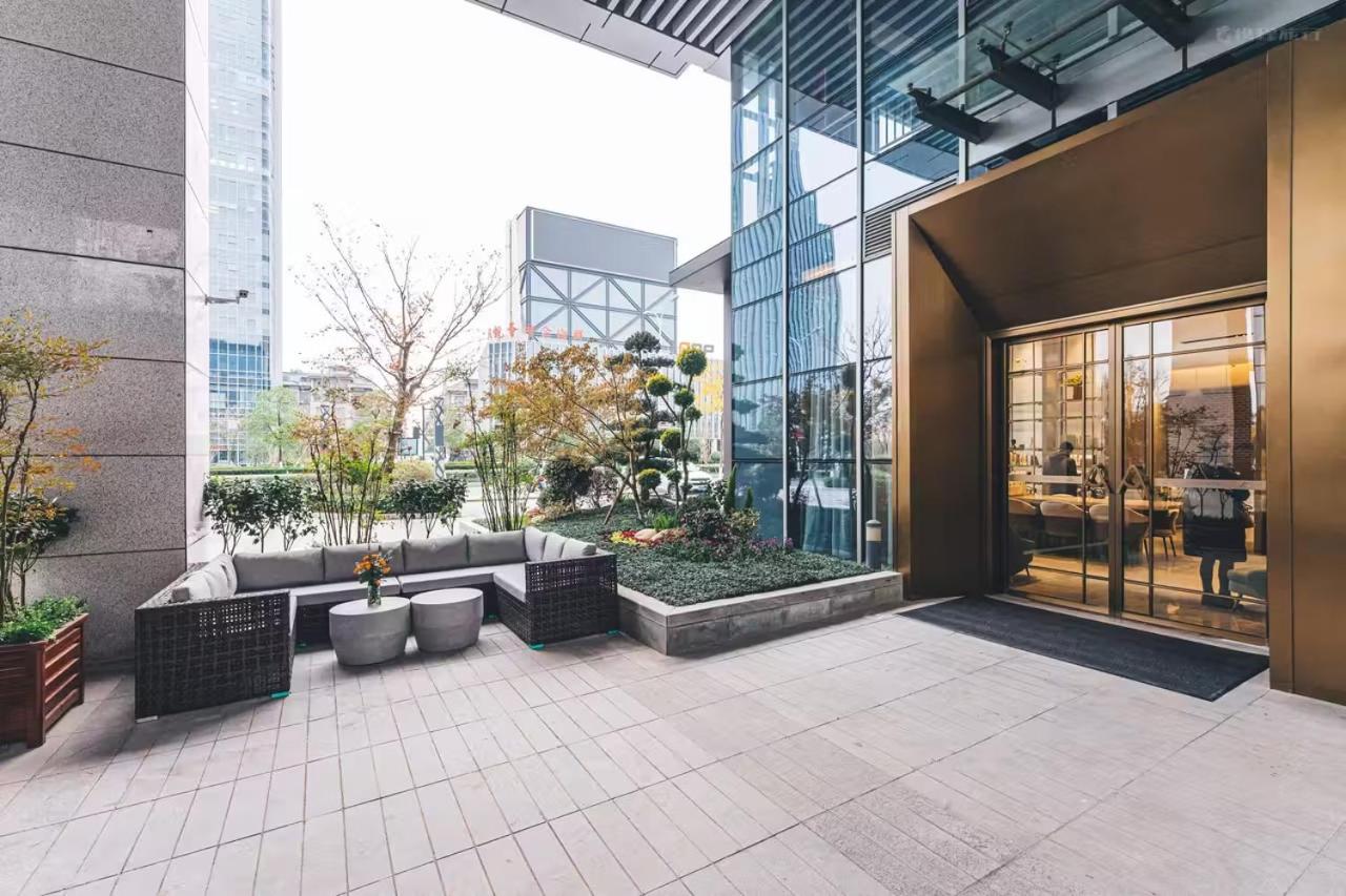 Atour Hotel Yiwu International Trade City Passenger Transport Center 26/36