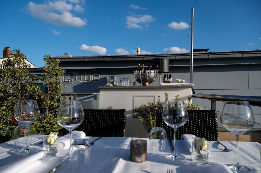Qube Hotel Heidelberg 2/50