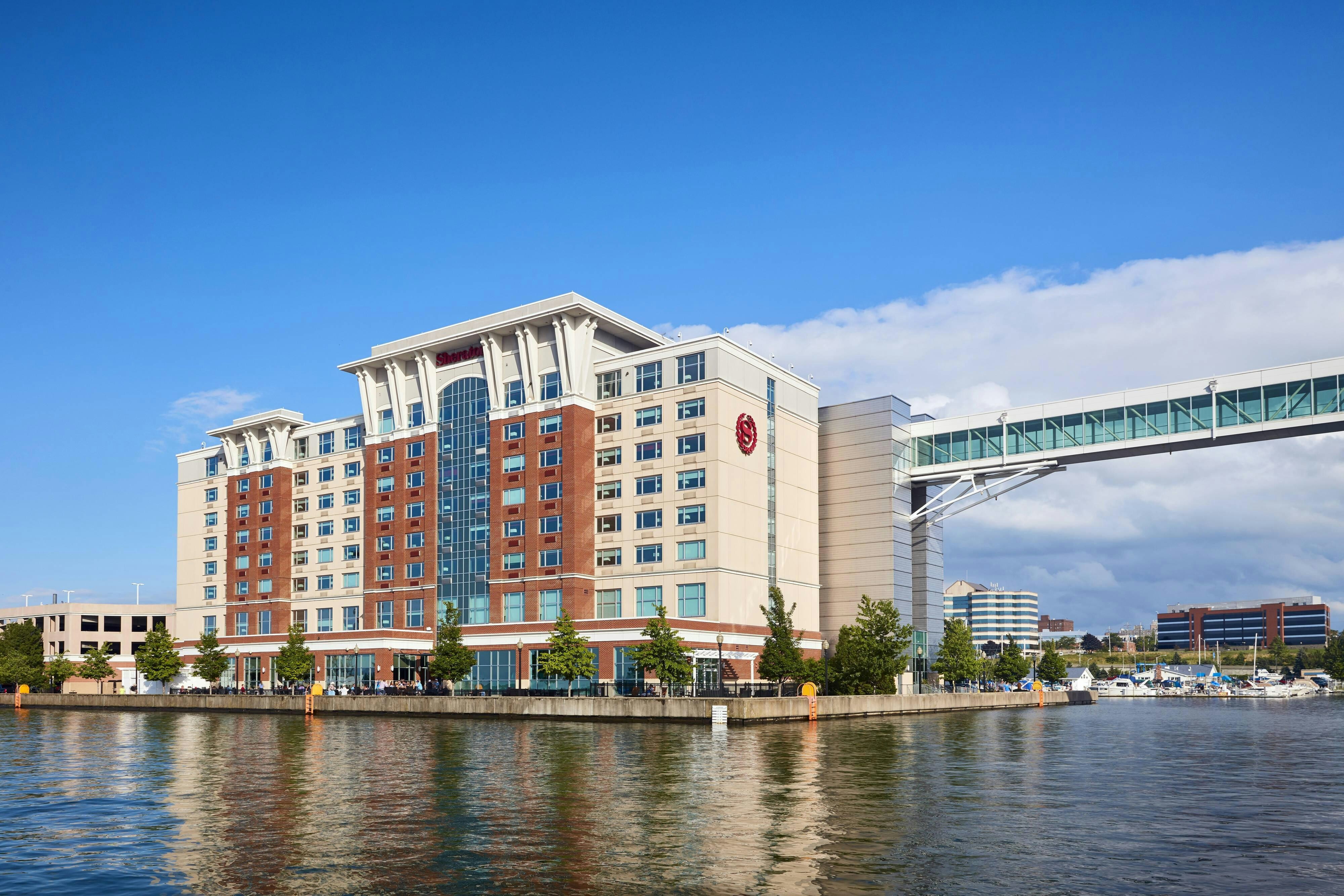 Sheraton Erie Bayfront Hotel 42/43