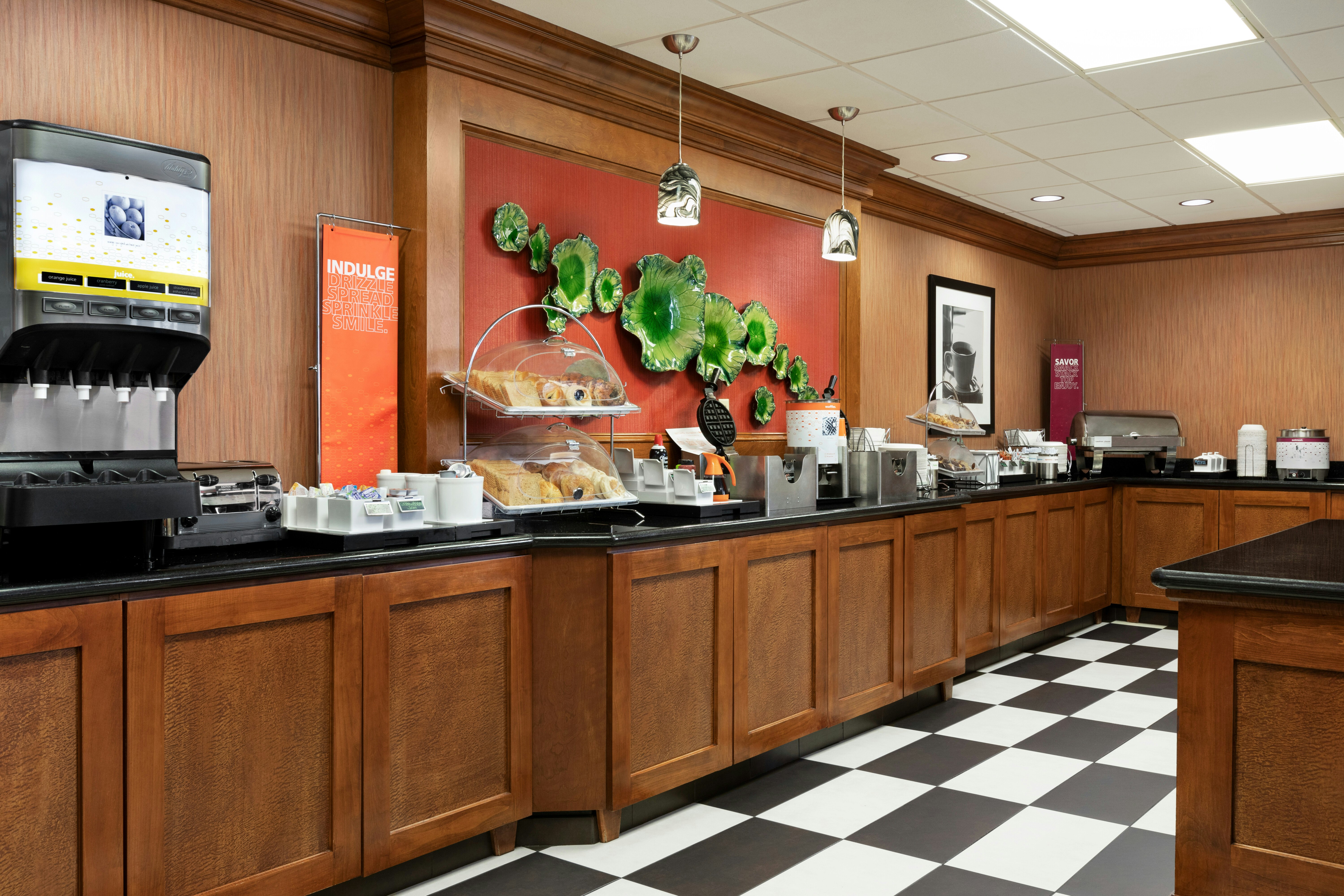 Hampton Inn and Suites Frederick Fort Detrick 11/38