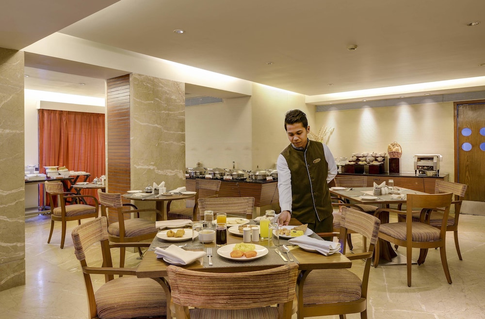 Pride Hotel Chennai 26/35