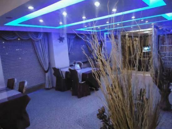 Park Otel 9/12