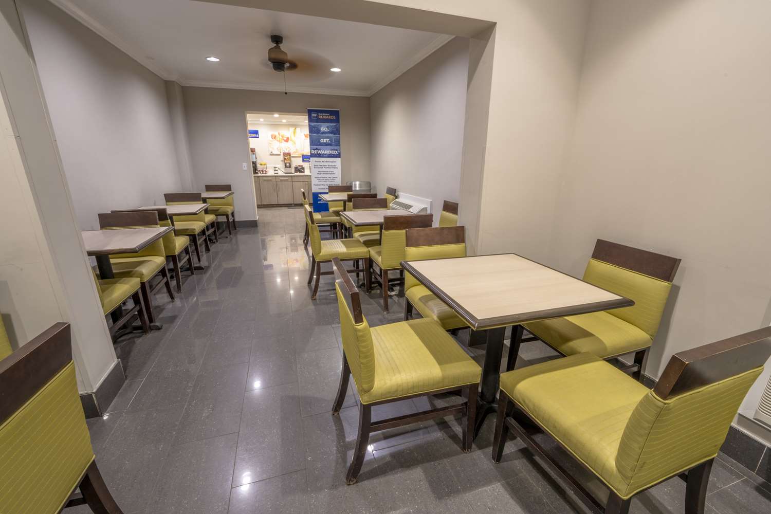 Best Western Seaside Inn 19/21