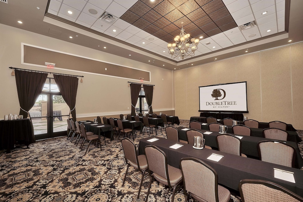 Doubletree By Hilton Hotel Phoenix - Gilbert 62/81