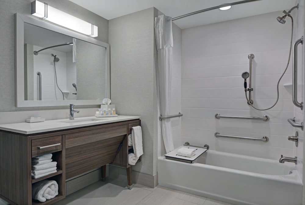 Home2 Suites by Hilton Bentonville Rogers 11/44