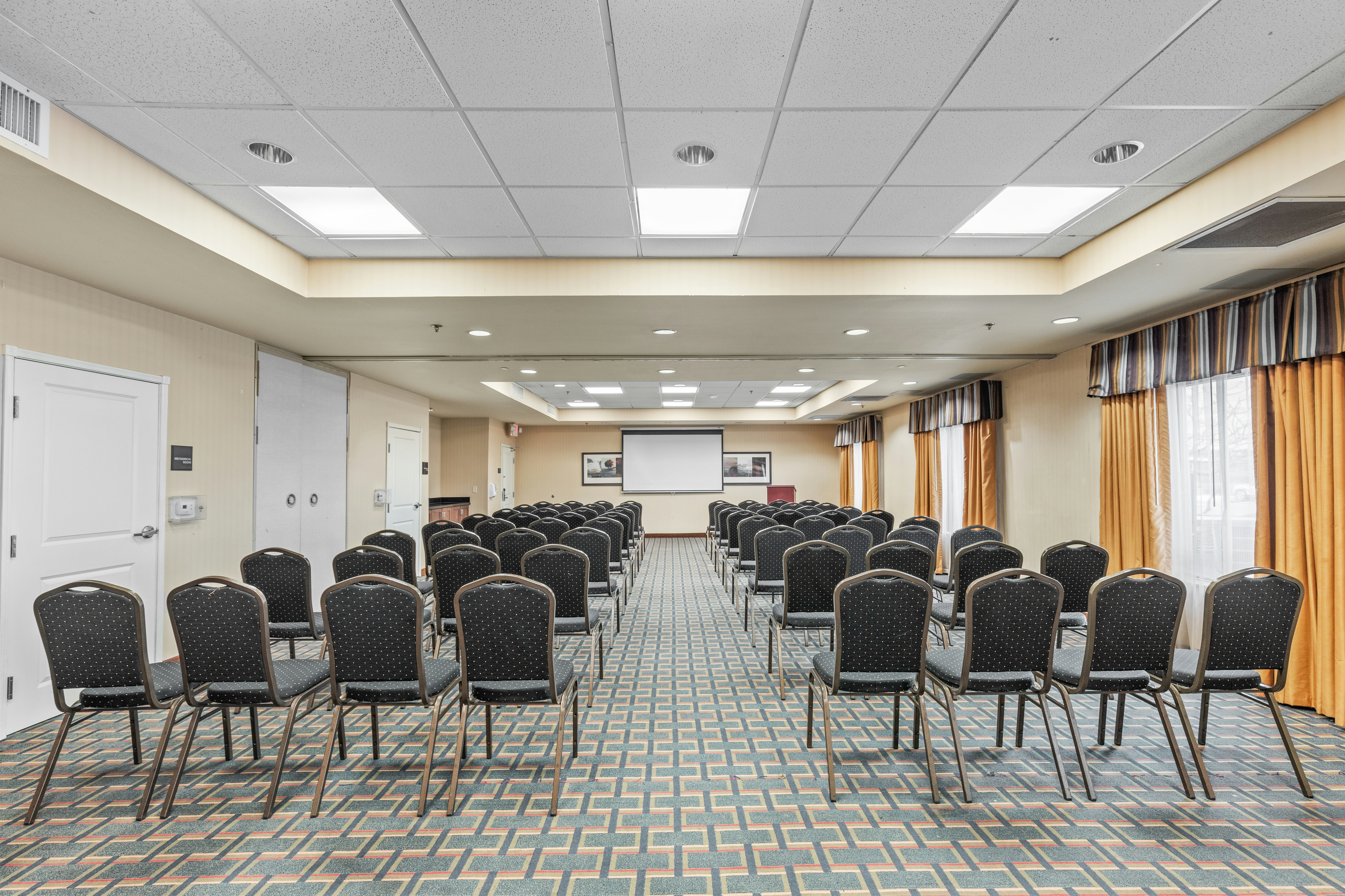 Hampton Inn Denver Northeast Brighton 38/46