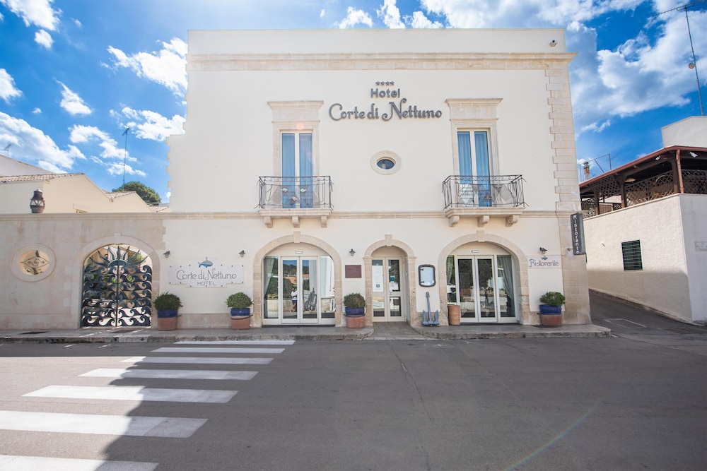 Corte di Nettuno - CDSHotels 59/65
