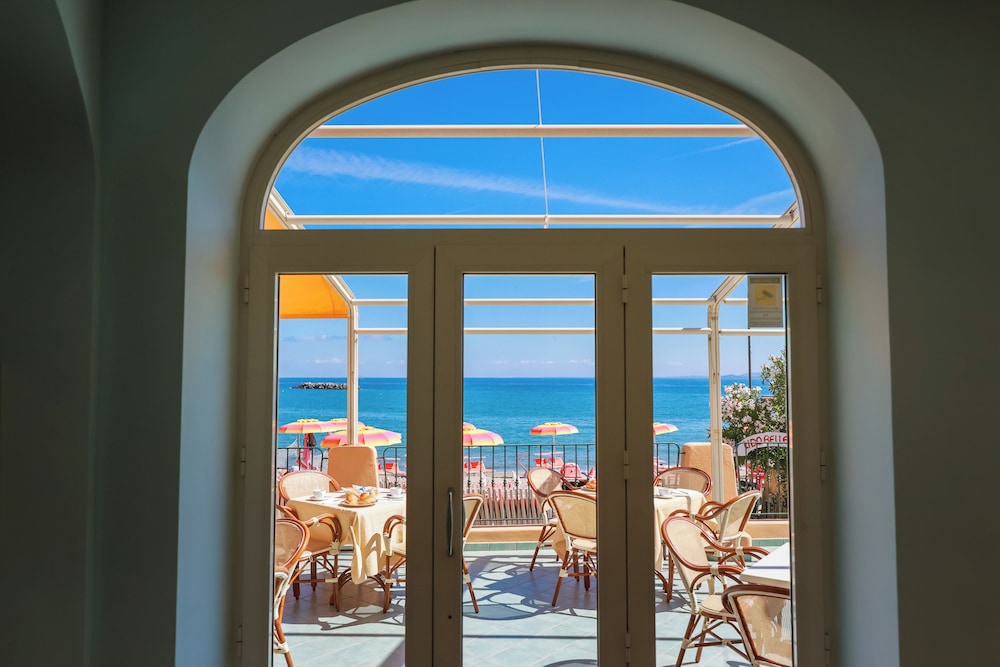 Hotel Rivamare 27/54