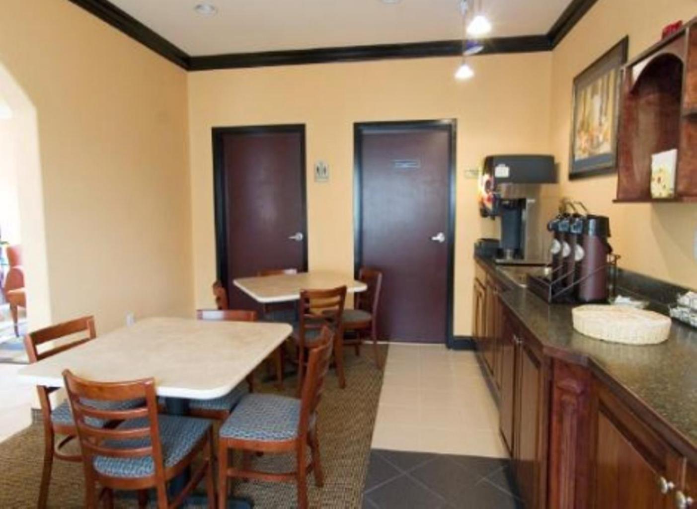 The Garden Inn Hotel 8/13