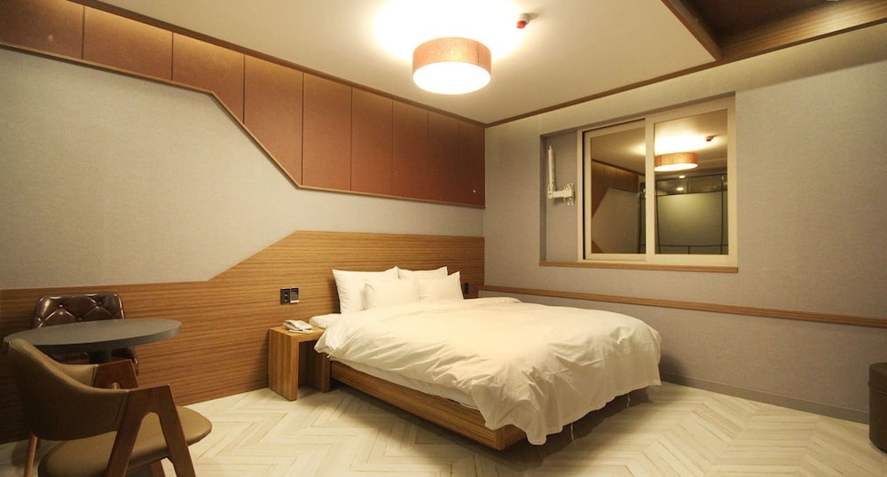 Jinju Kai Hotel 9/49