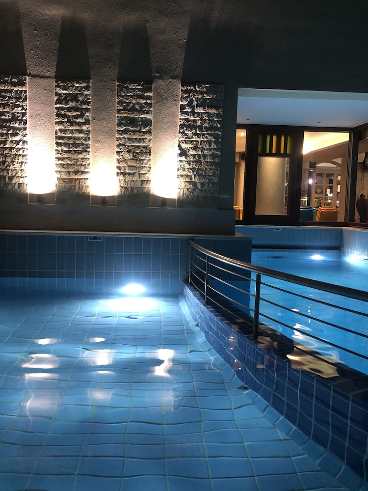 Elina Hotel Apartments in RETHYMNO