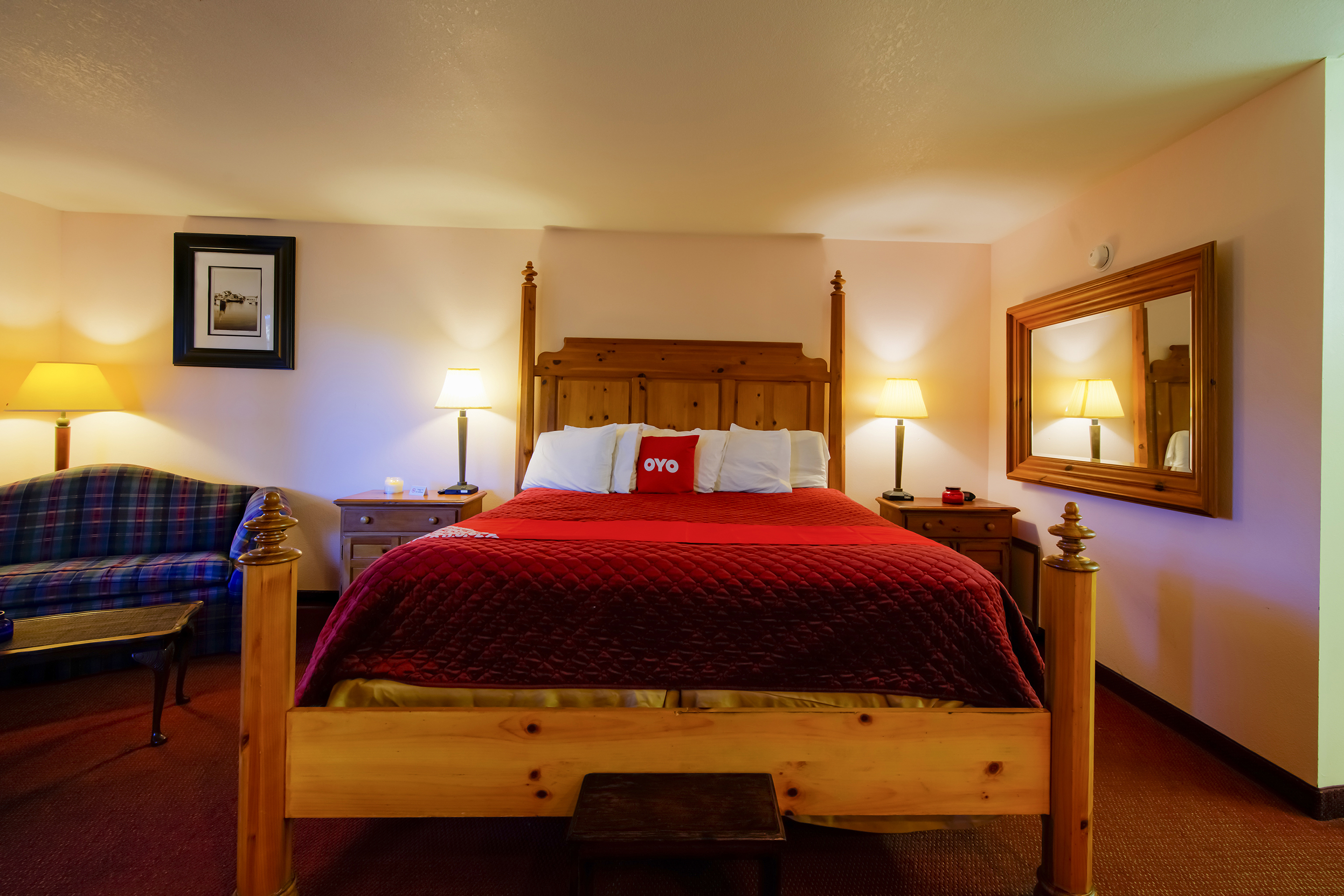 جناح شهر العسل، Hotel O Eureka Springs - Christ of Ozark Area 2/4