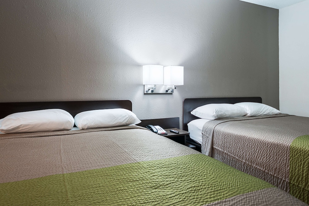 Motel6 New Iberia, LA 30/58