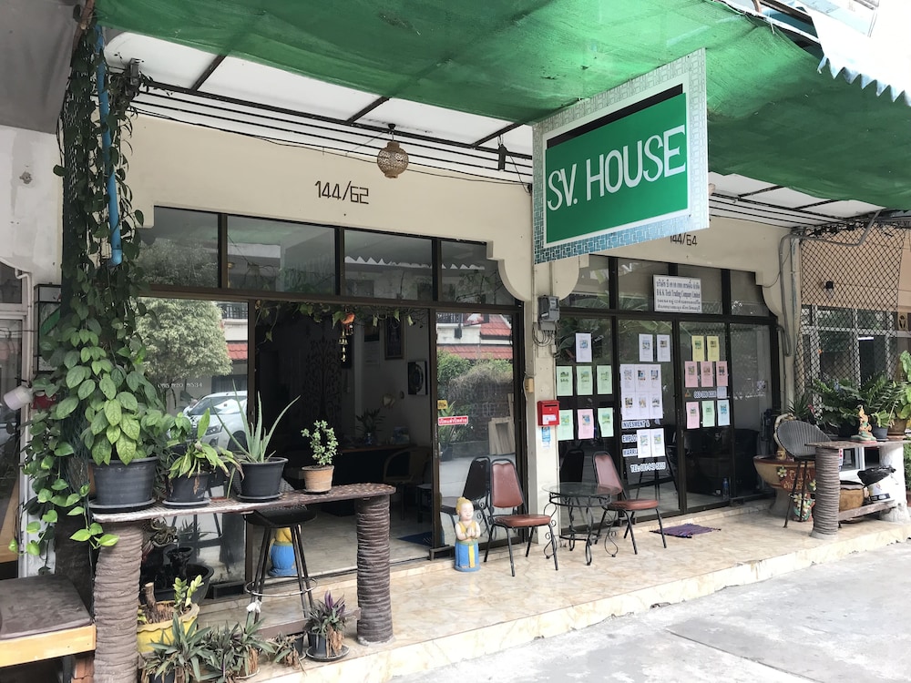 Artem's Guesthouse 31/39