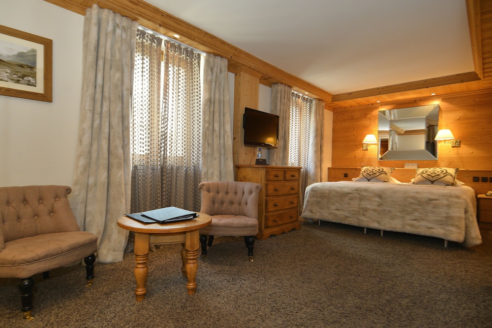 Hôtel Tsanteleina 34/50