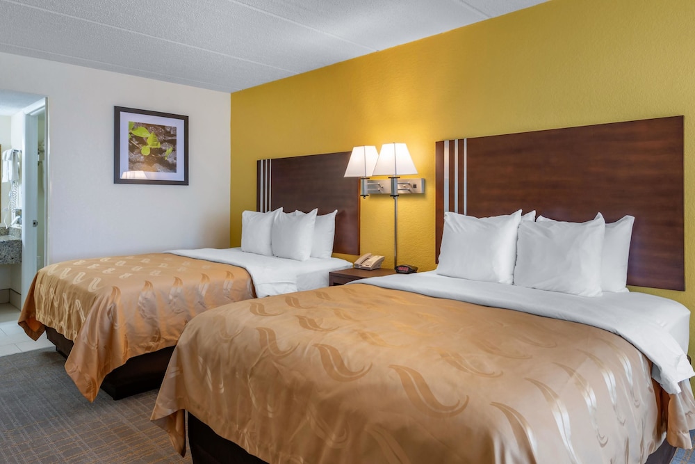 Quality Inn & Suites Palatka Riverfront 13/47