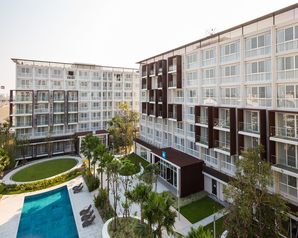 The Idle Hotel & Residence 11/68