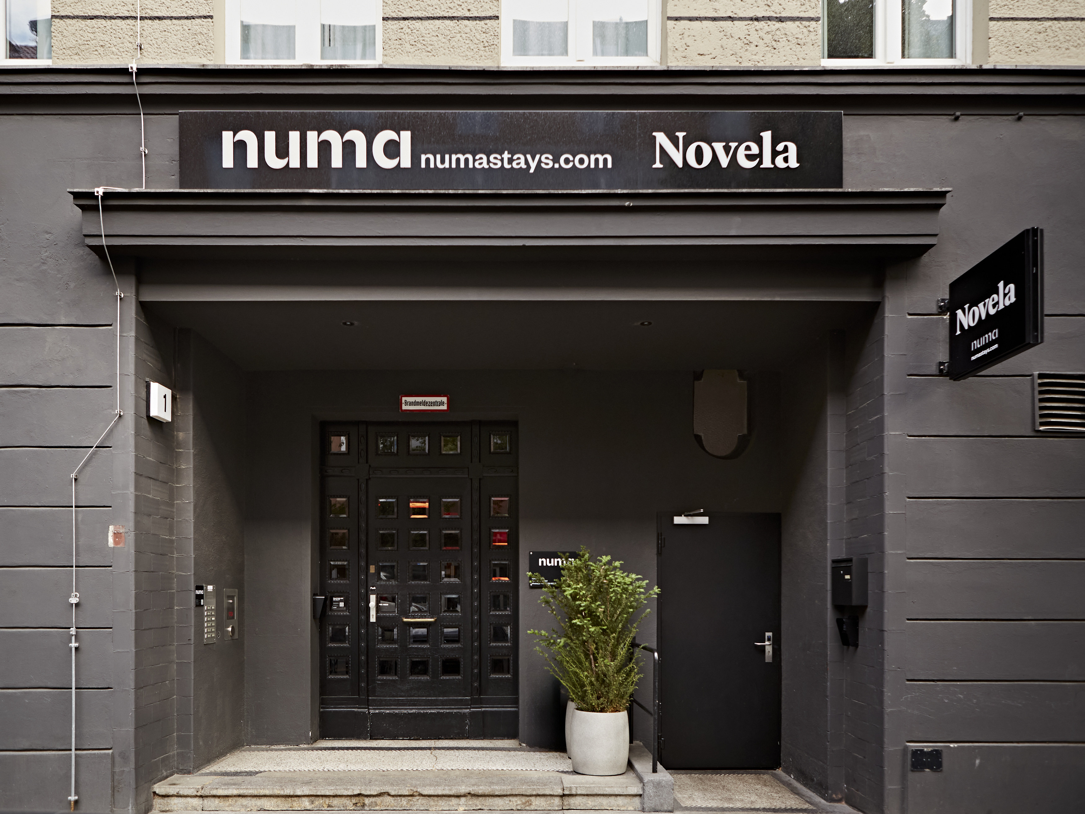 Numa | Novela Rooms & Apartments 1/14